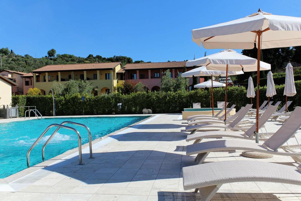 Le Corti Del Sole Residence Venturina Terme Extérieur photo