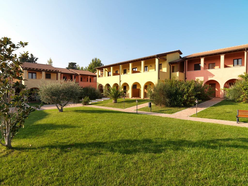 Le Corti Del Sole Residence Venturina Terme Extérieur photo
