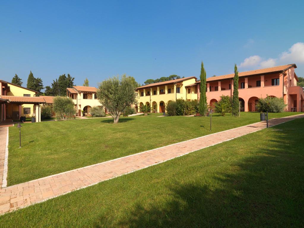 Le Corti Del Sole Residence Venturina Terme Extérieur photo