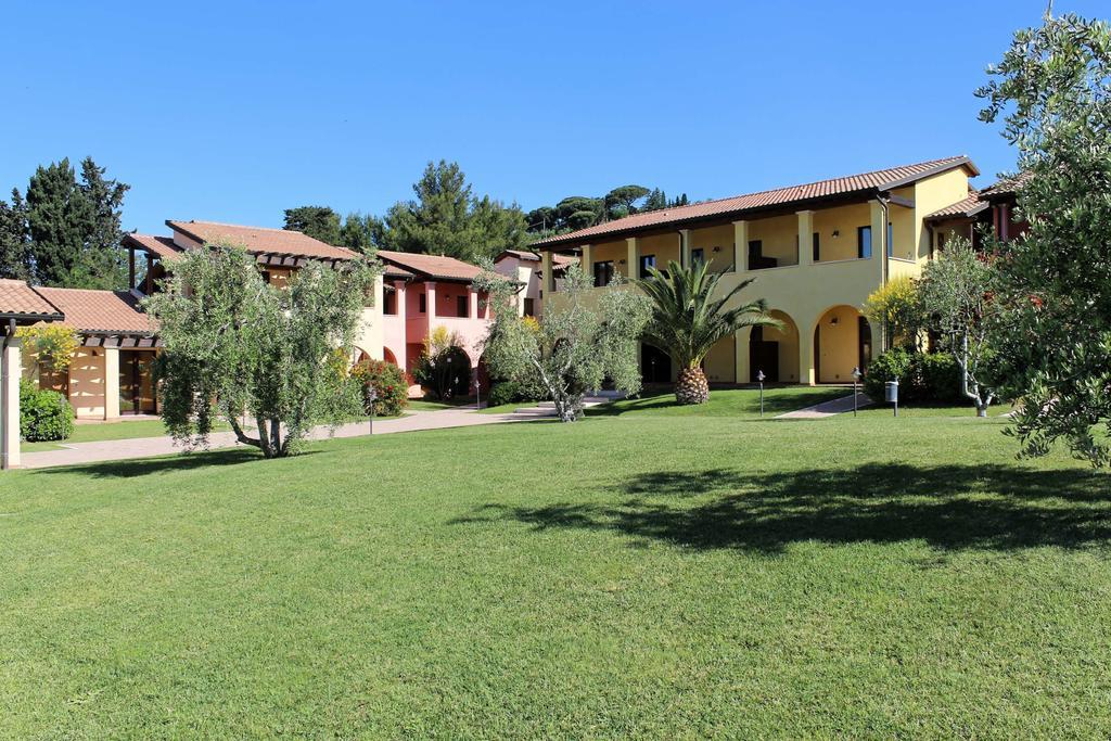 Le Corti Del Sole Residence Venturina Terme Extérieur photo